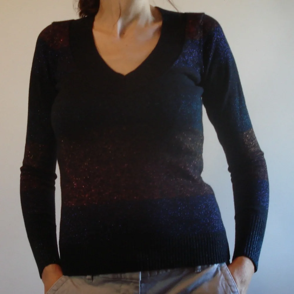 $5ifbundle3 Express v neck striped sweater with metallic accents size XS - Picture 4 of 12